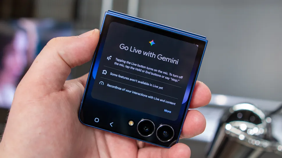 Samsung Galaxy Z Flip 7